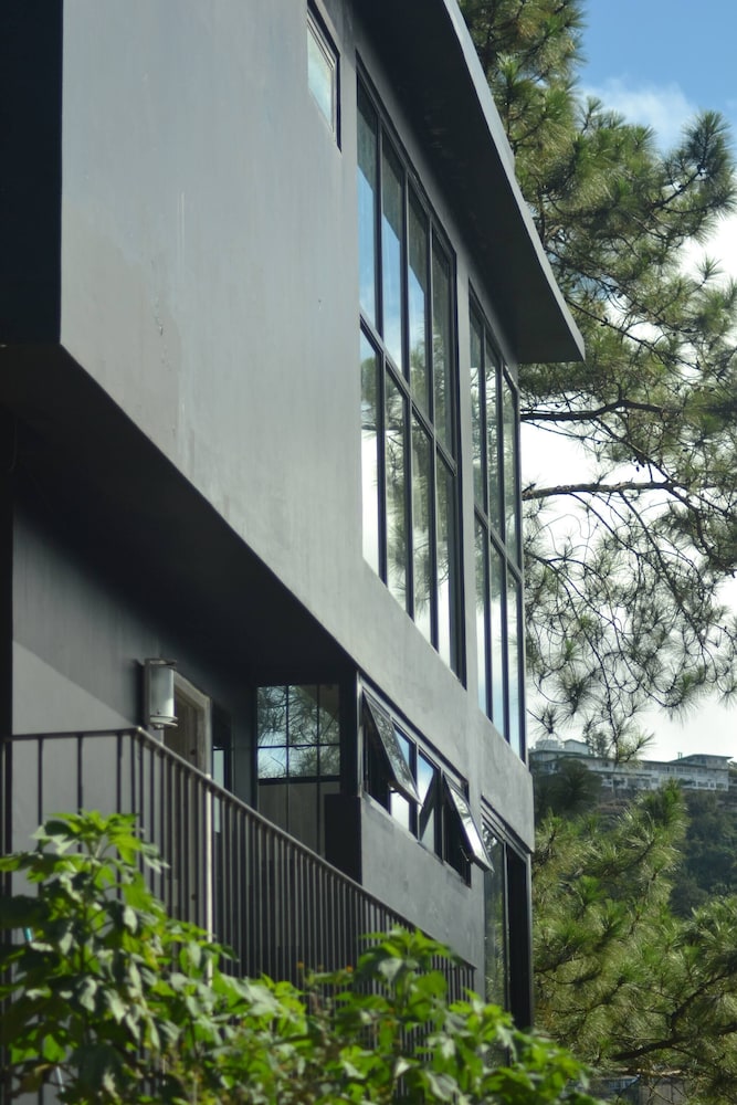 Baguio Hillhouse, Ask About Free Stay for Kids