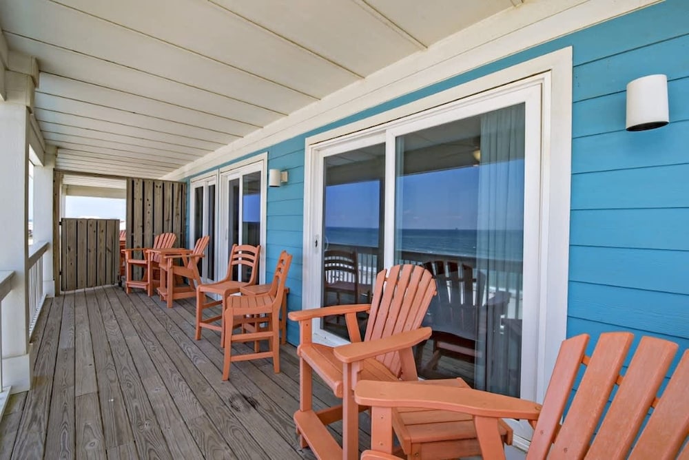 Beachfront 18bed Pool Easybreezy