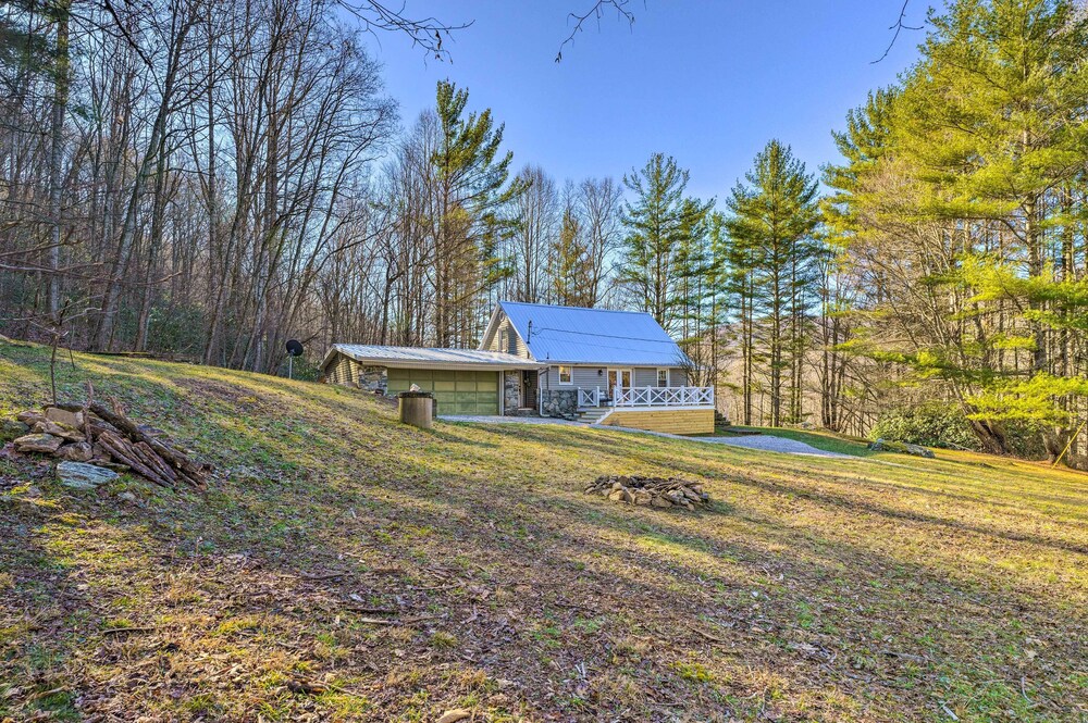 Deck + Views: Spacious Newland Home! view 5