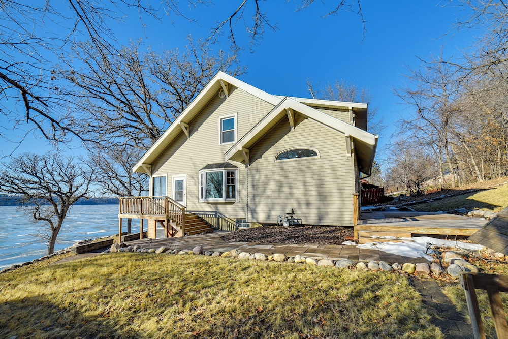 Big Stone Lake Access: Home w/ Private Beach