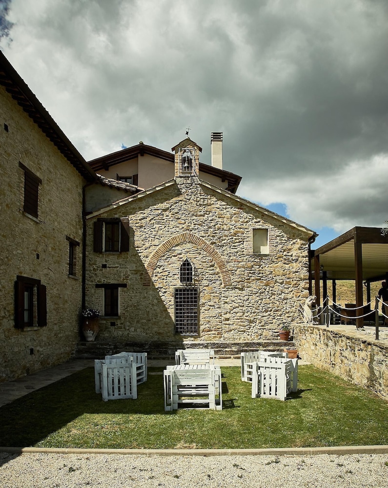 Photo 32
