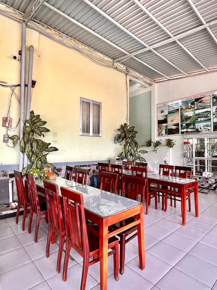 Quoc Dinh Guesthouse