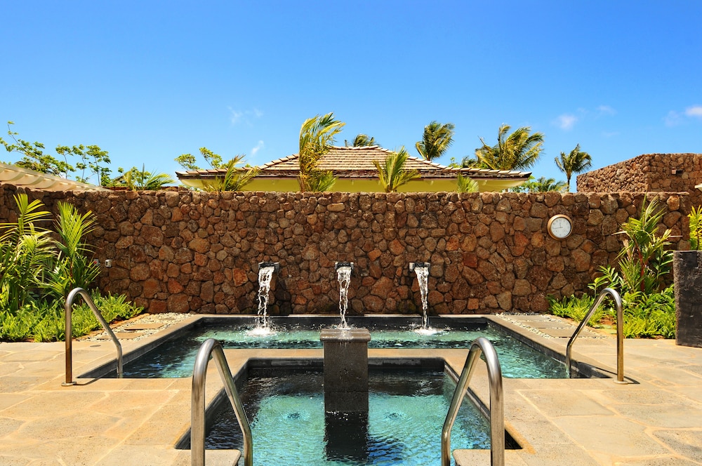 The Lodge at Kukui’ula