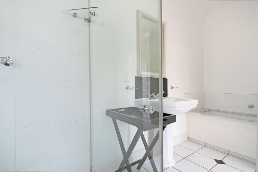 Winelands Golf Lodges at De Zalze