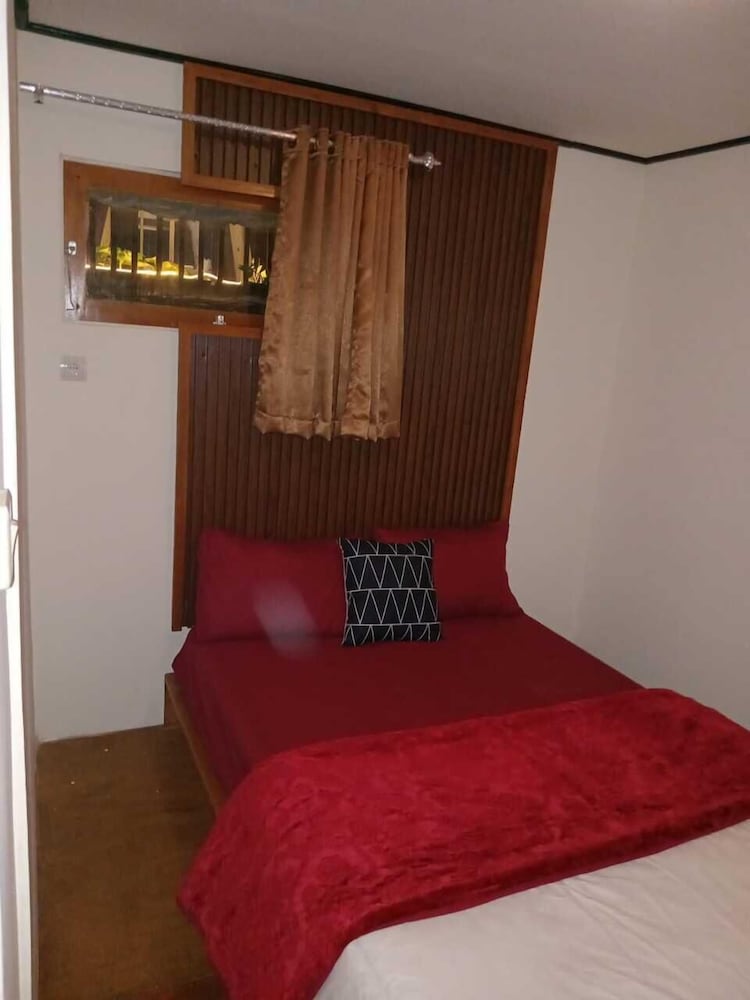 Rahayu Cabin Villa