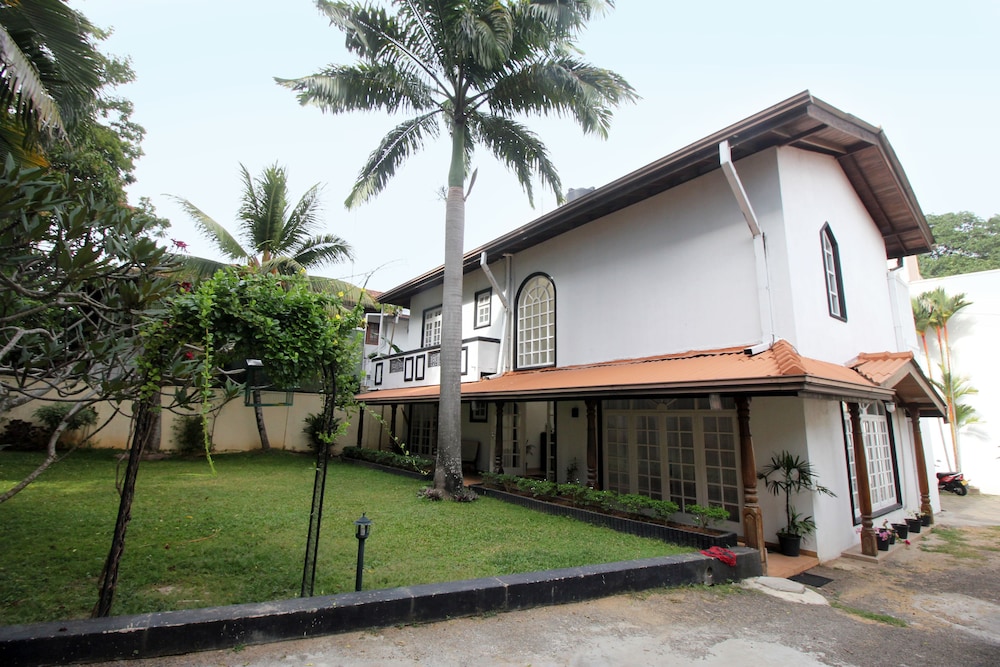 Vista Olu Colombo Beds