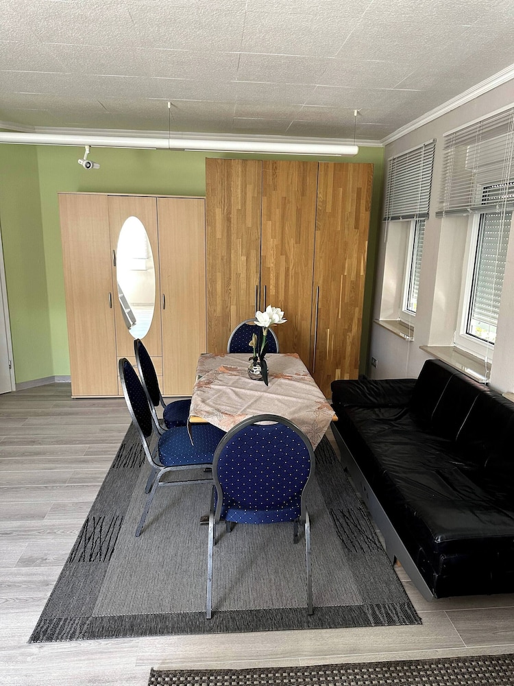Large Accommodation for up to 18 People Near Halle & Leipzig With Pool Table