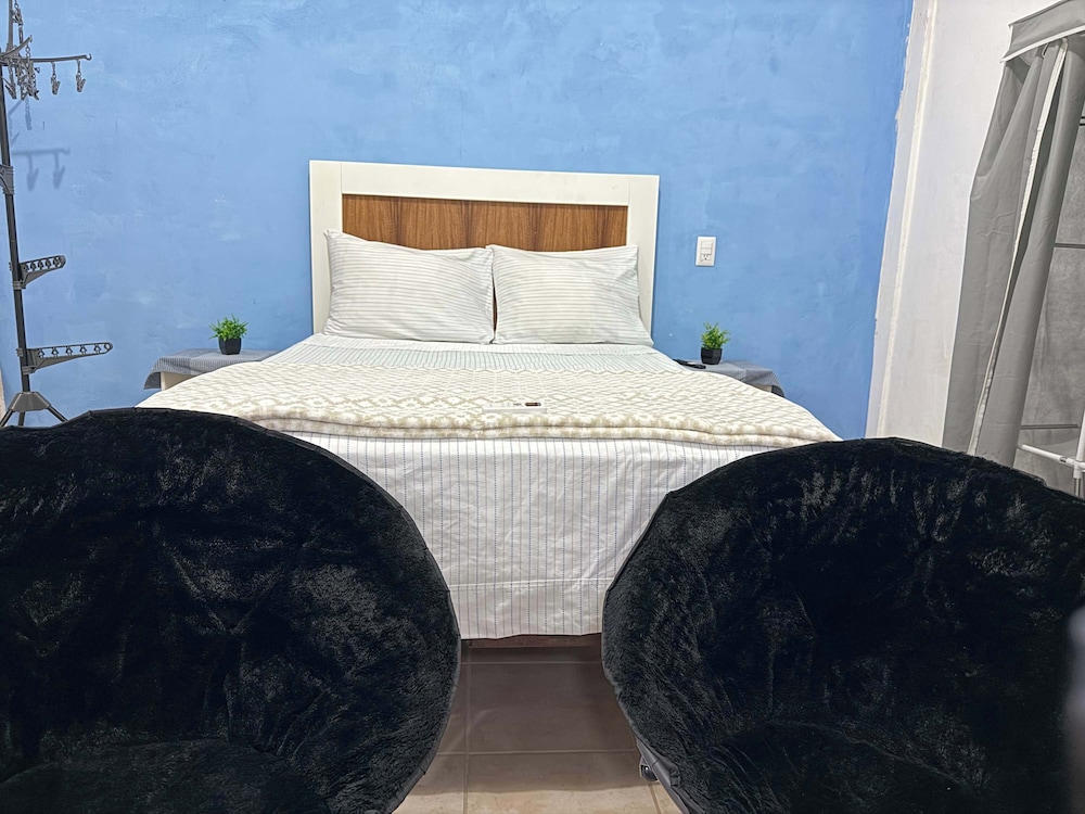 Cozy Studio Near Beach - Golden Zone