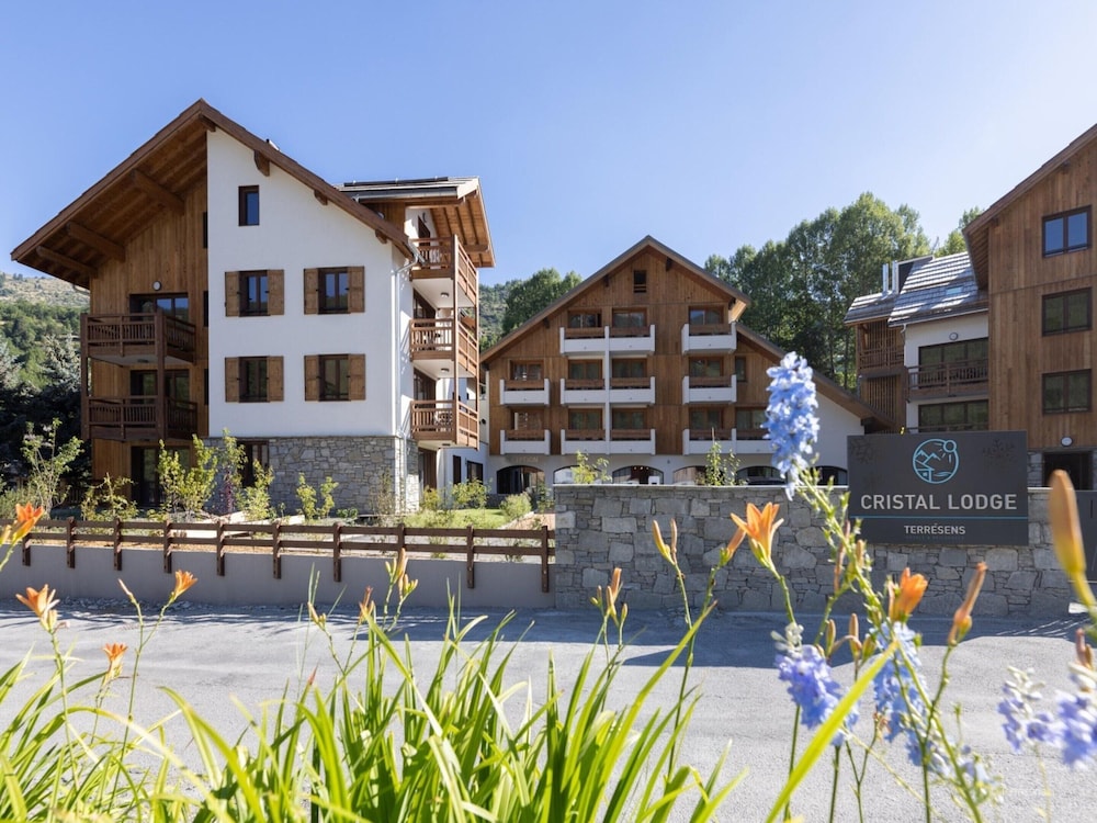 Chalet in Serre Chevalier With Family Fun