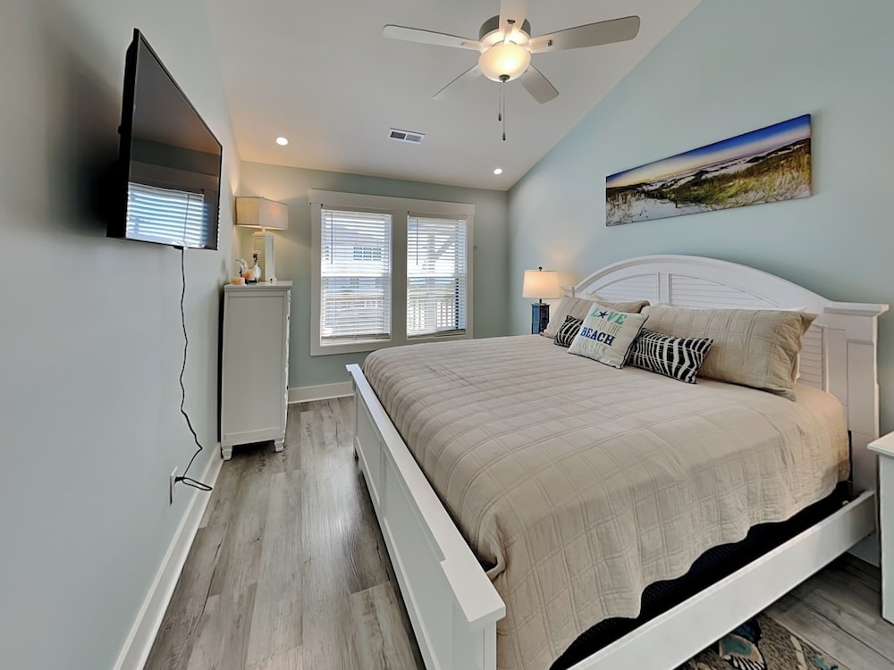 603 Salty Breeze by Topsail Realty