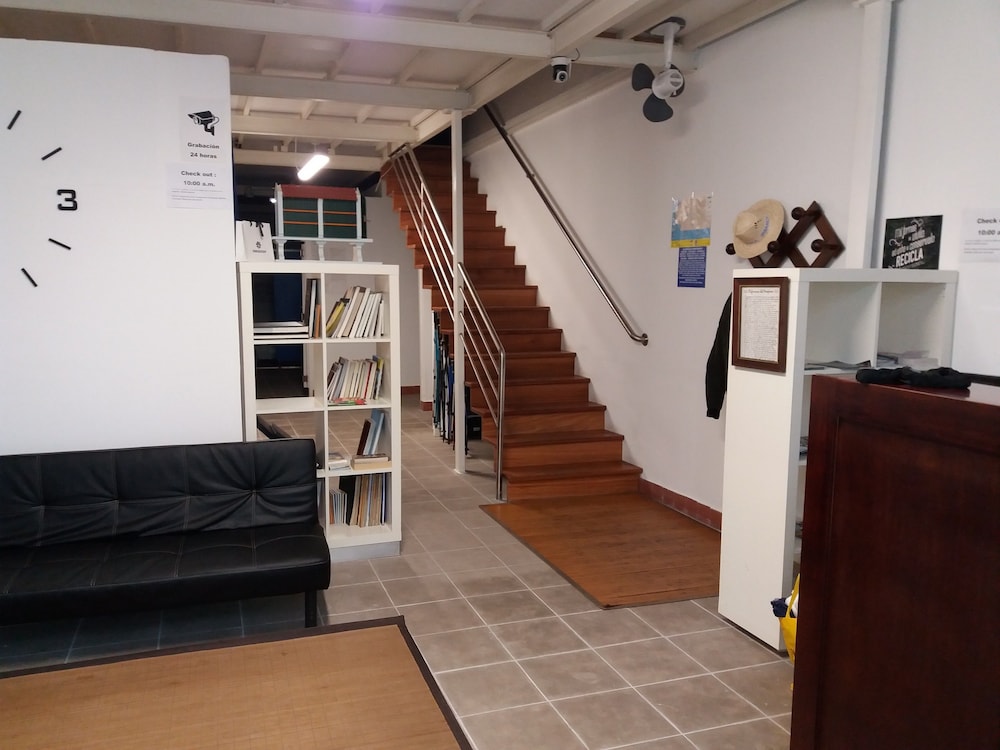 Albergue Monterrey - Hostel photo 4