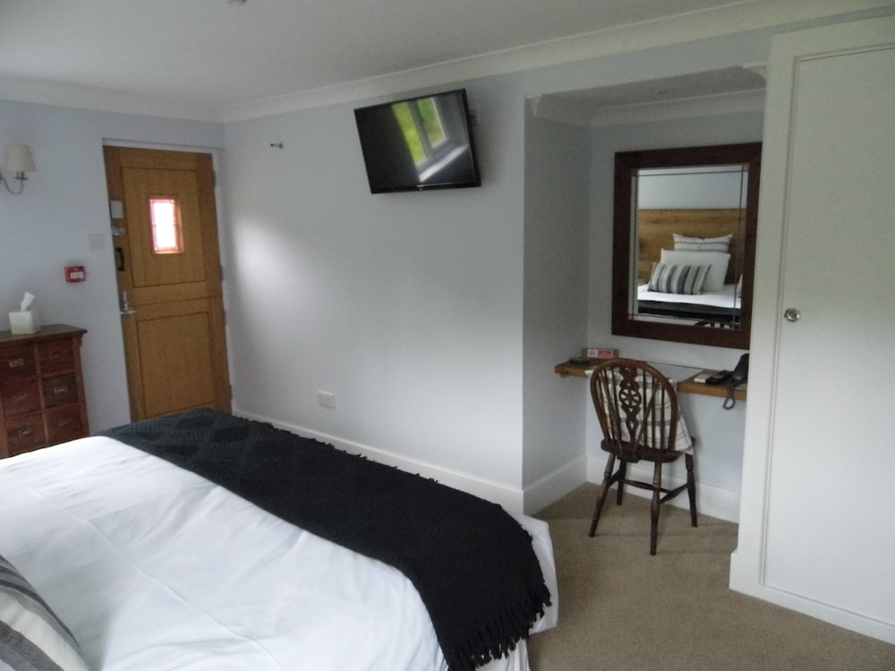 The Mill at Glynhir view 5
