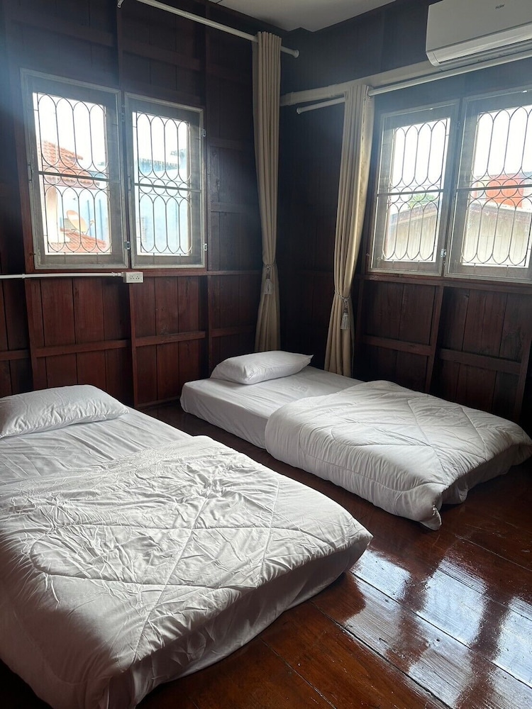 Once Again Hostel in chaing mai view 3