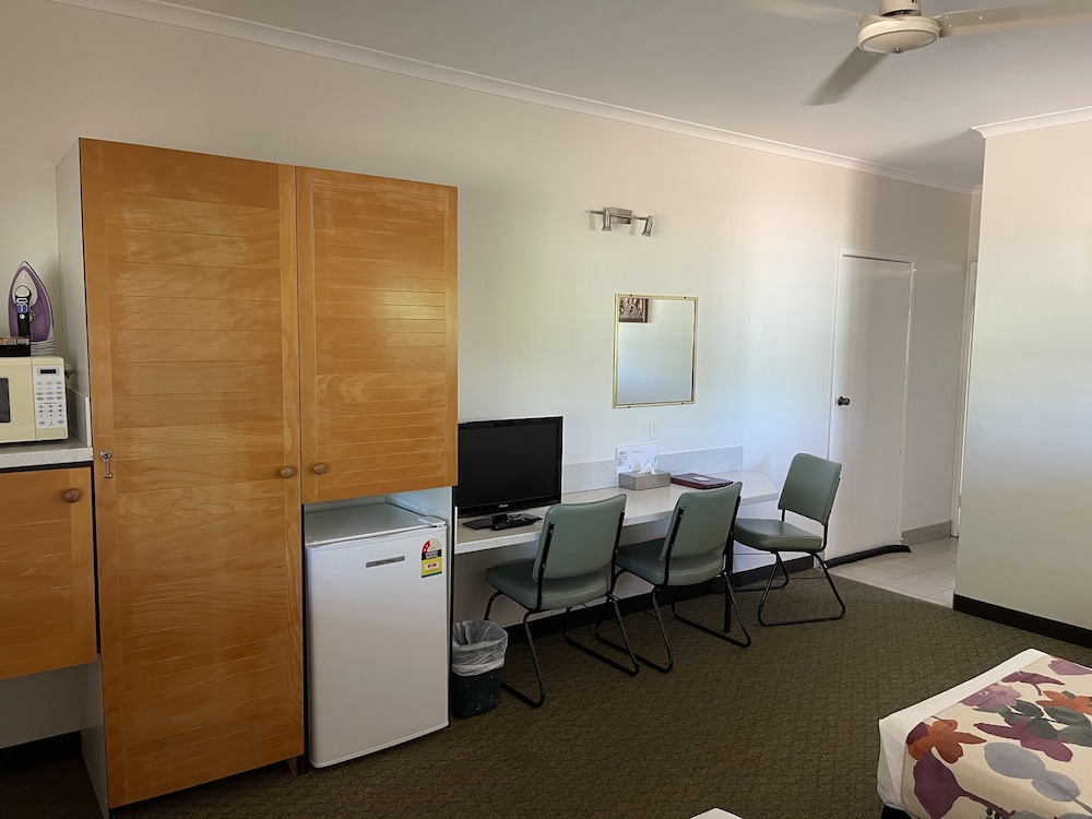 Landsborough Lodge Motel