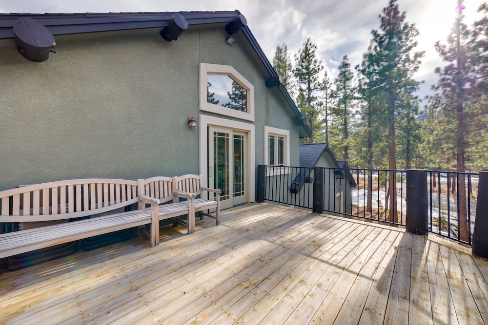 Reno Vacations - Sleek Reno-lake Tahoe Retreat, 4 Mi to Ski Mt Rose - Property Image 26