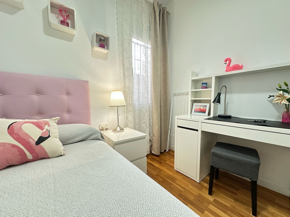 Rooms Nuevo Arago