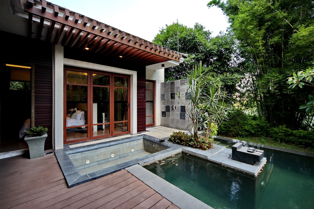 GLOBAL MIGRATORY BIRDS RESORT HOTEL