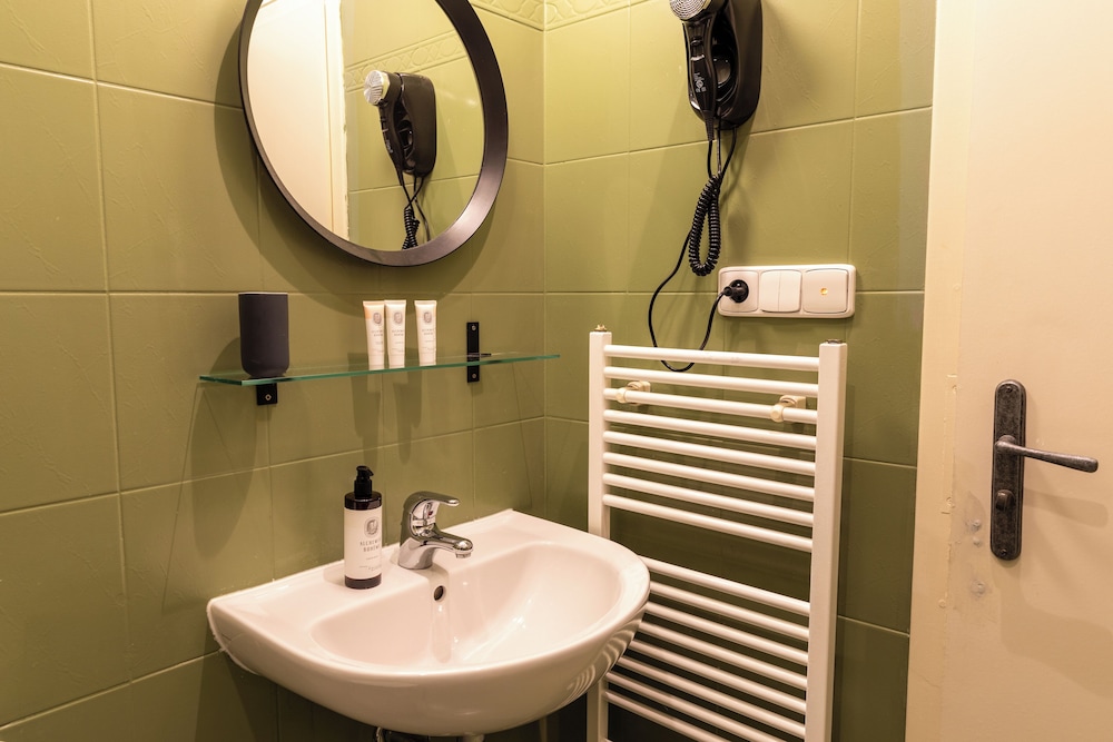 Sir Toby's Midtown - Hostel