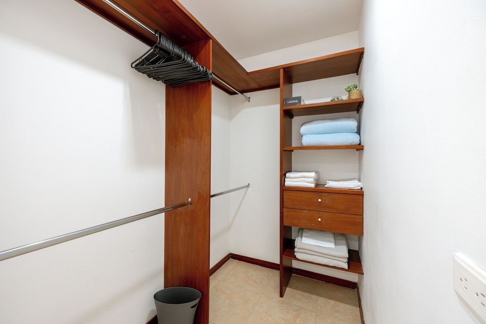 Apartamentos SETAI