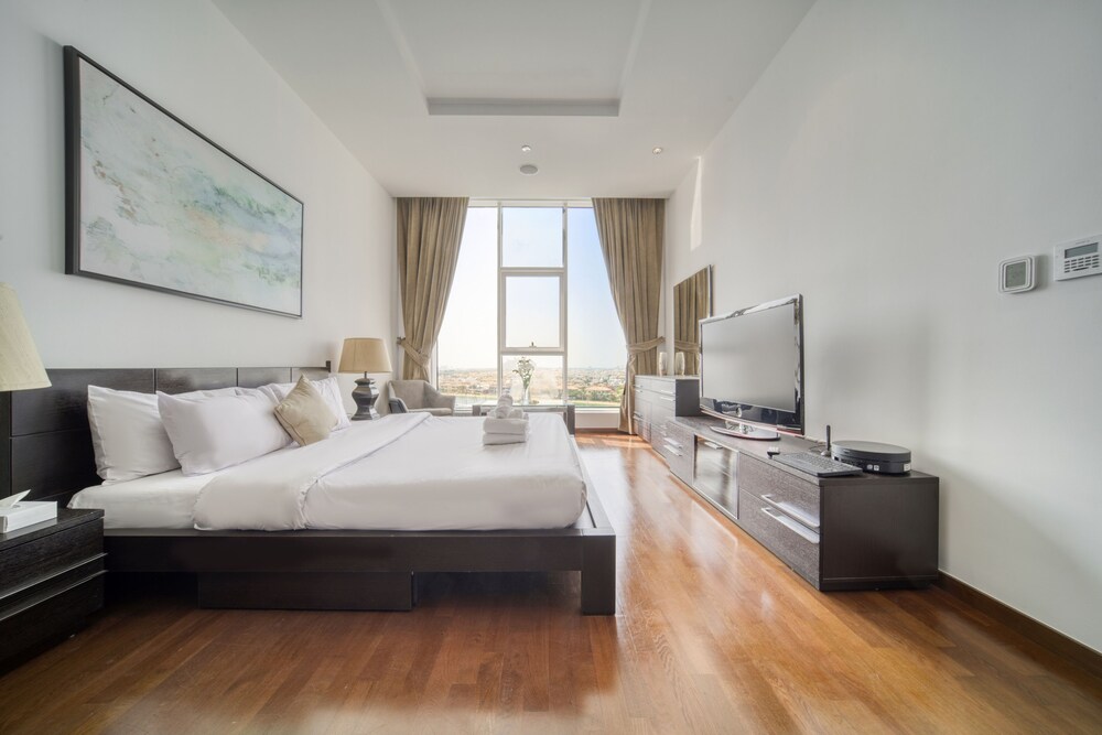 Tiara Residences - Mint Stay