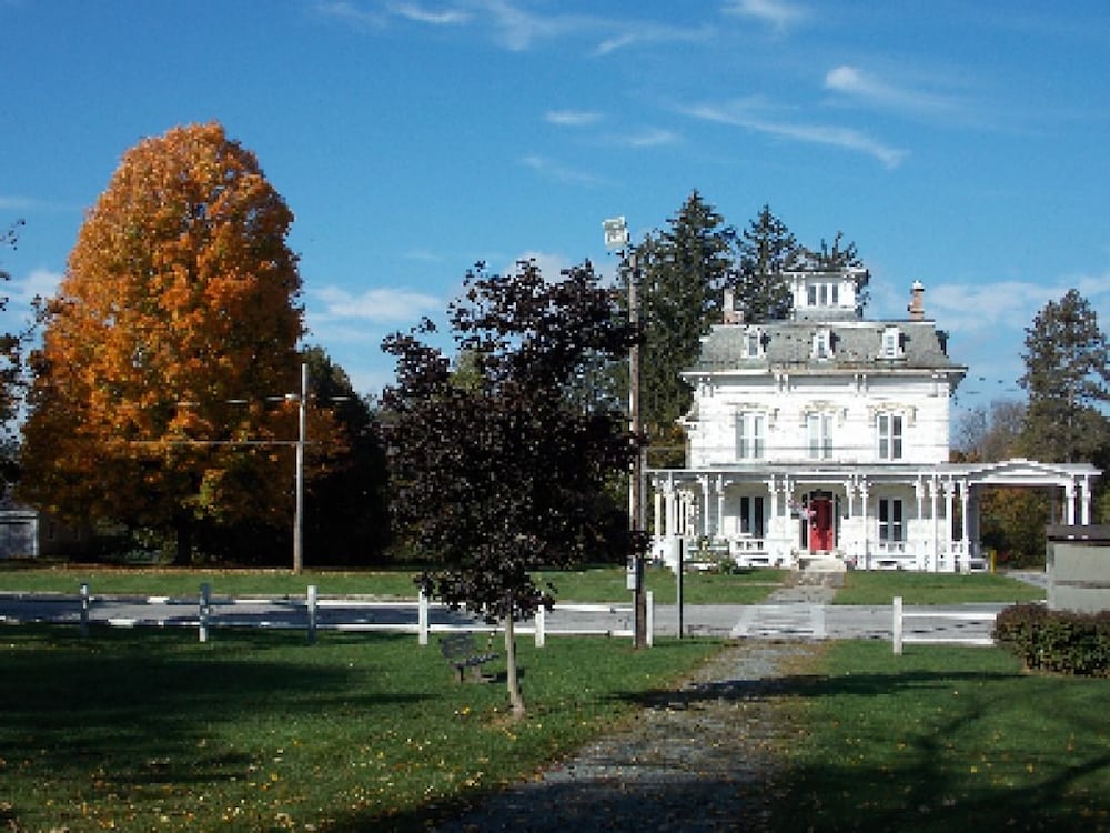 Marble Mansion Inn
