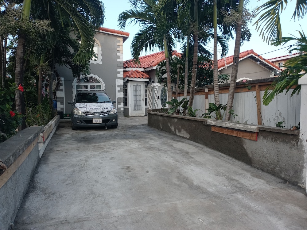 Photo 46