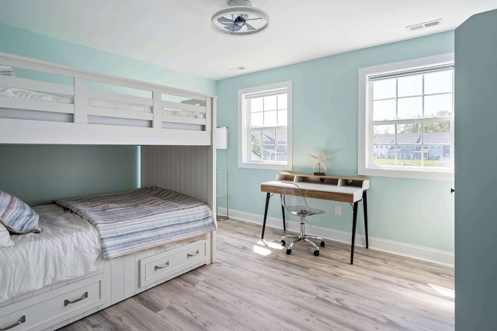Tidal Bay 1 - 4bdr Townhome