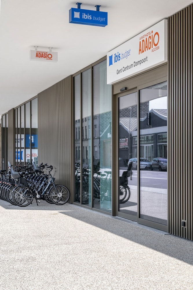 Hotel ibis budget Gent Centrum Dampoort - Image 1