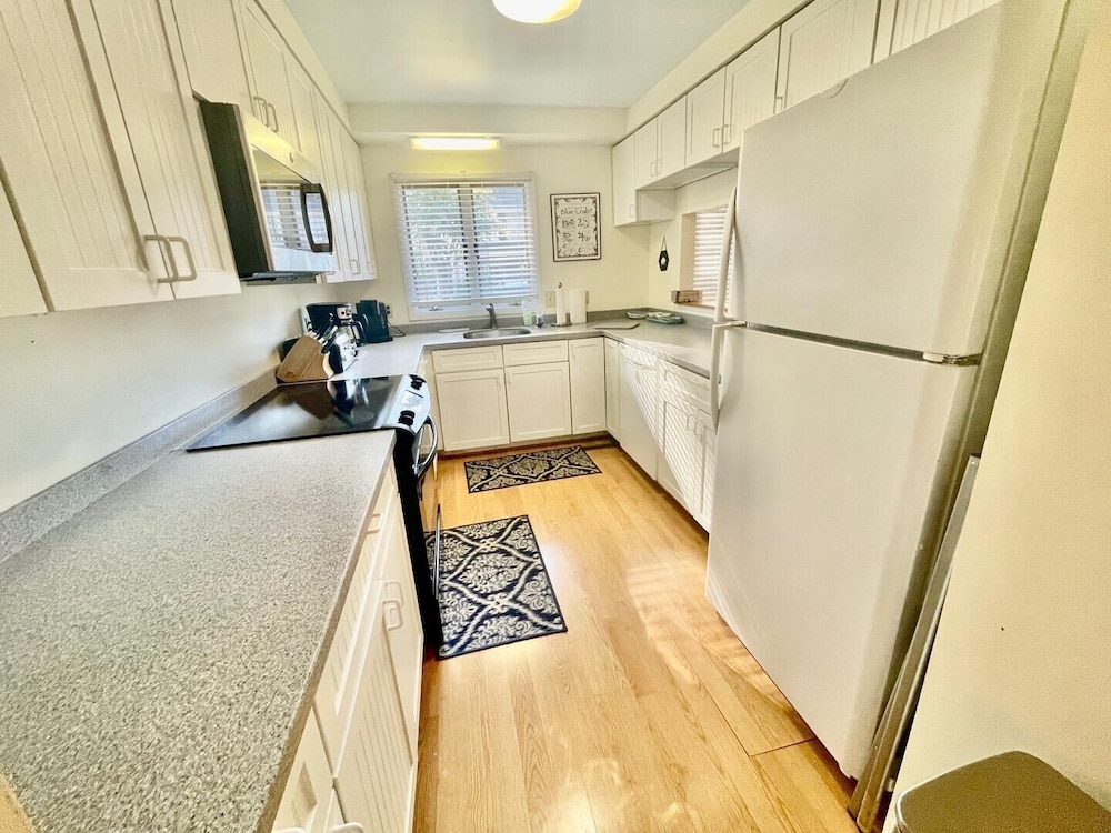 Scarborough Avenue 506