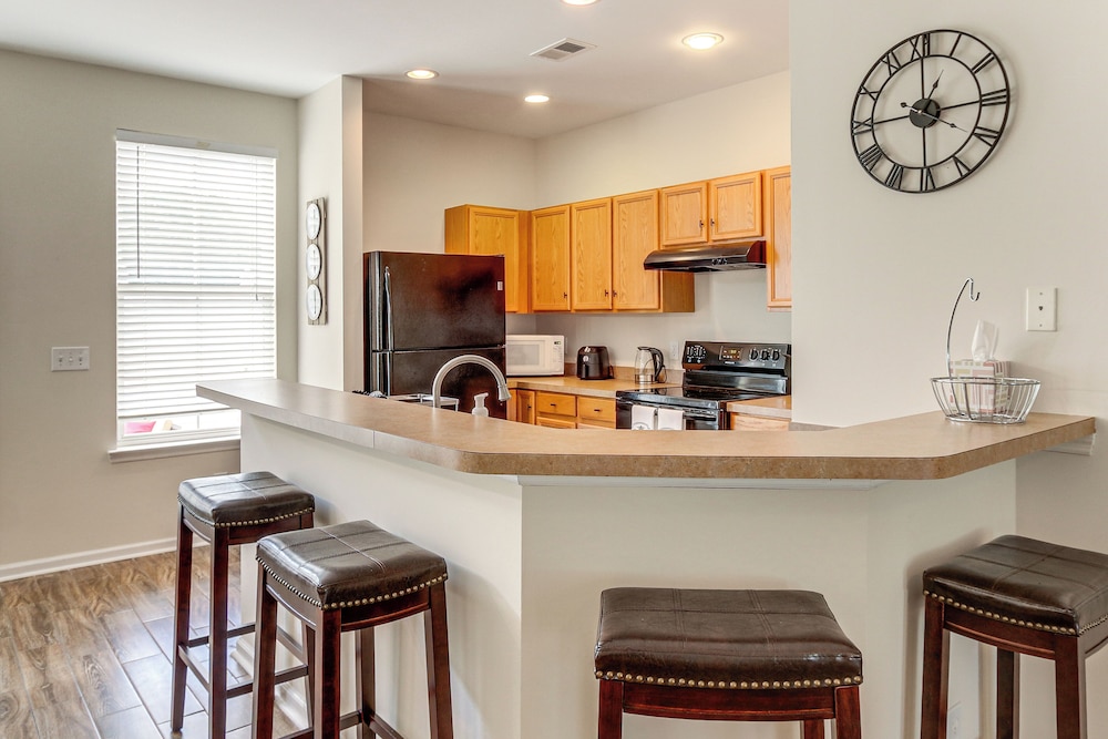 1 Mi to Dtwn Bluffton: Historic District Retreat