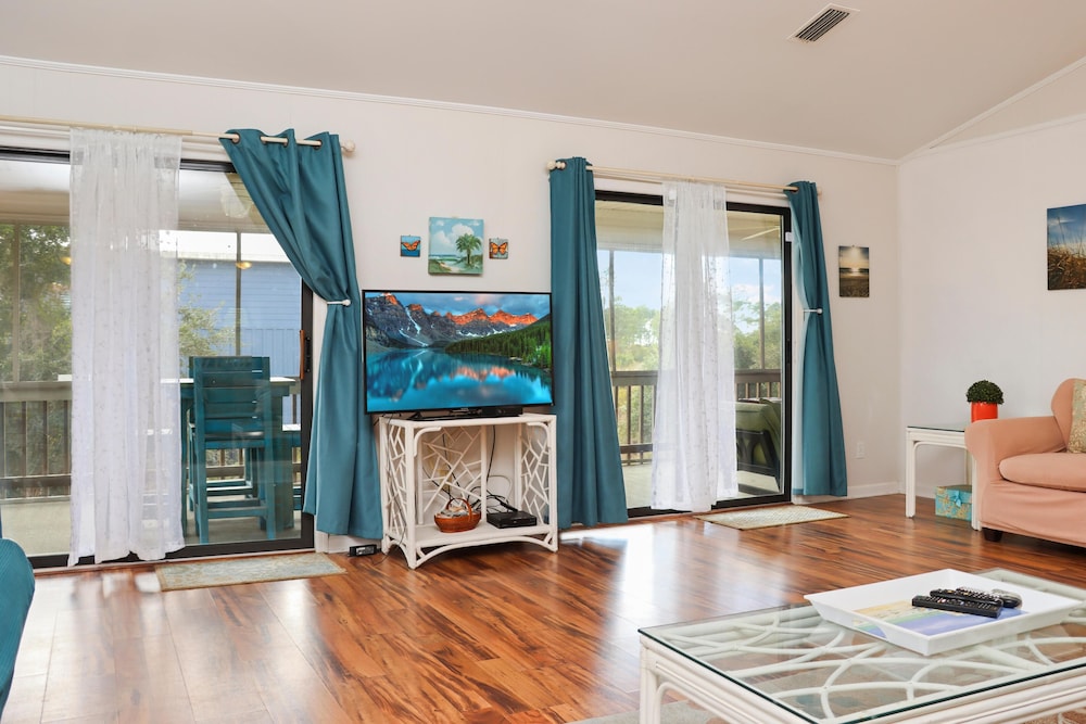 Blue Moon Cottage