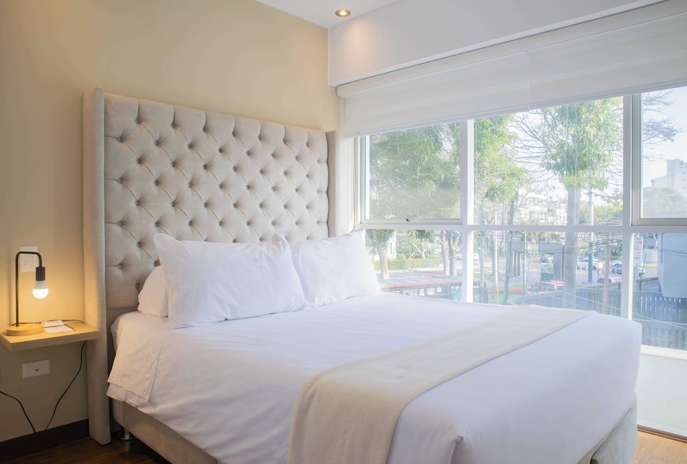 w Cozy 1BR Apartment in the Heart of San Isidro