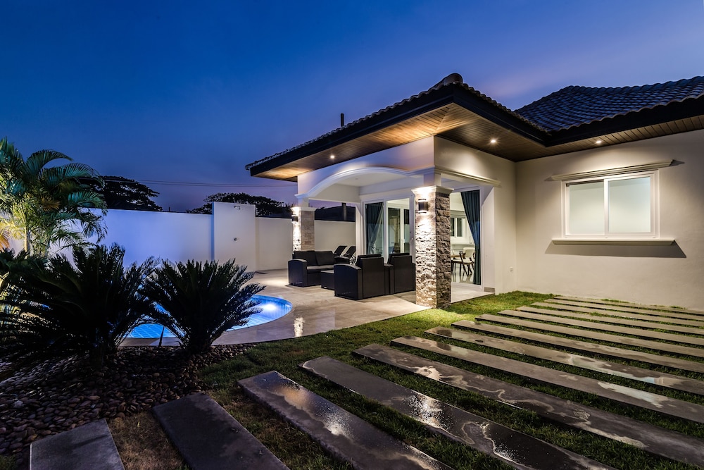 Orchid Paradise Homes OPV420 view 3
