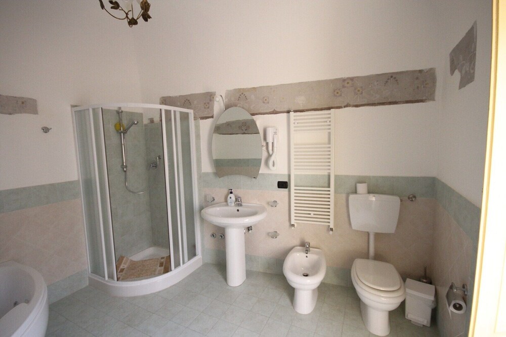 Photo 20