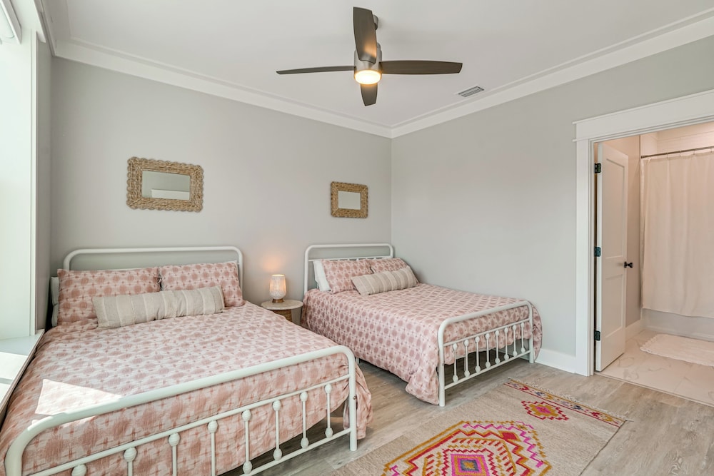 5,000+ Sq Ft! Luxe Beachfront House in Port St Joe