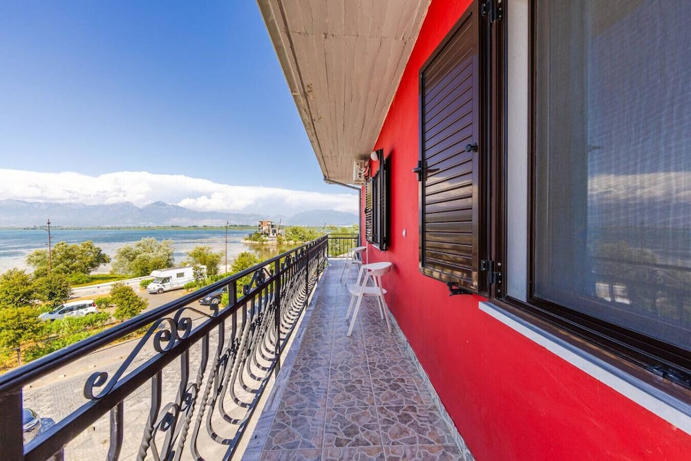 Red House 1 in Shkoder