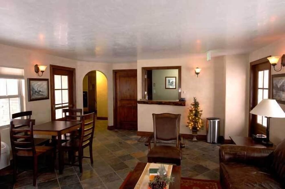 BackCountry Inn