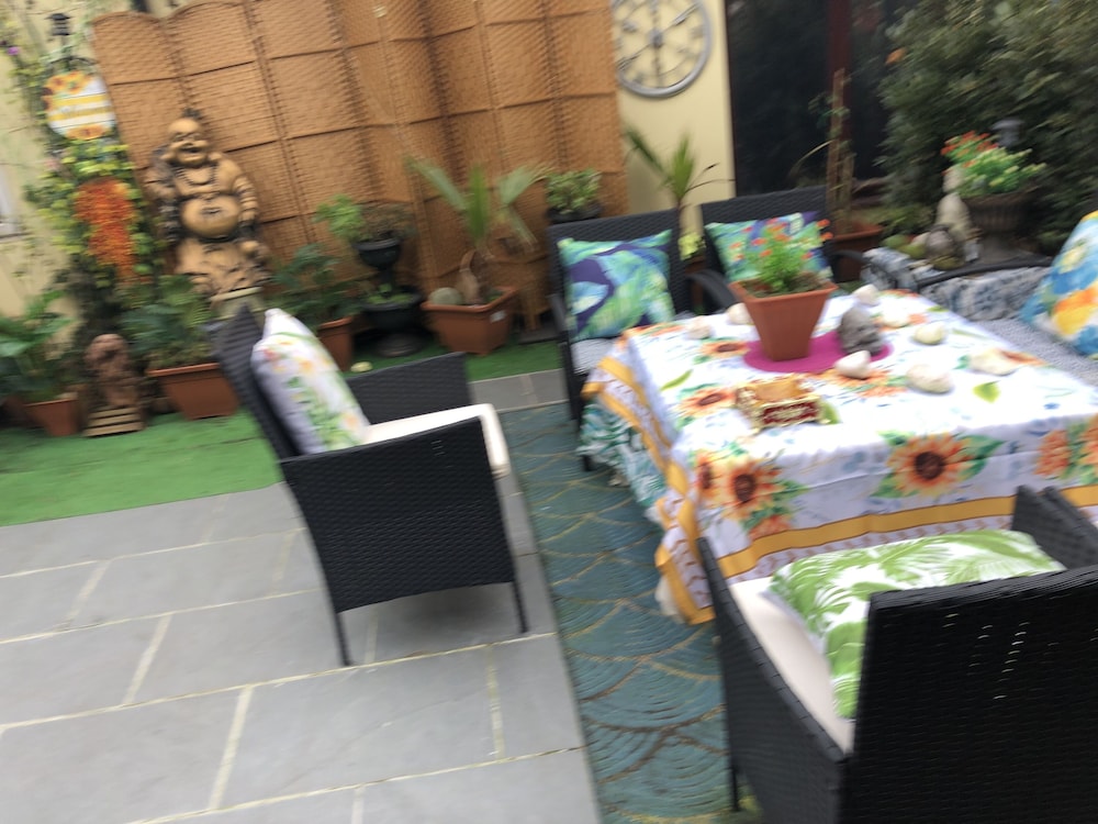 outdoor bbq area