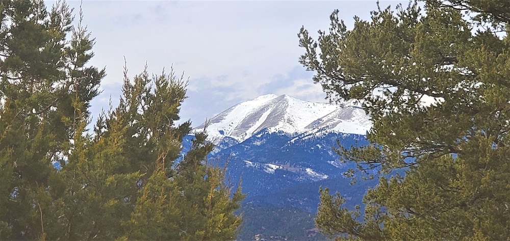 High Sierra Condominium