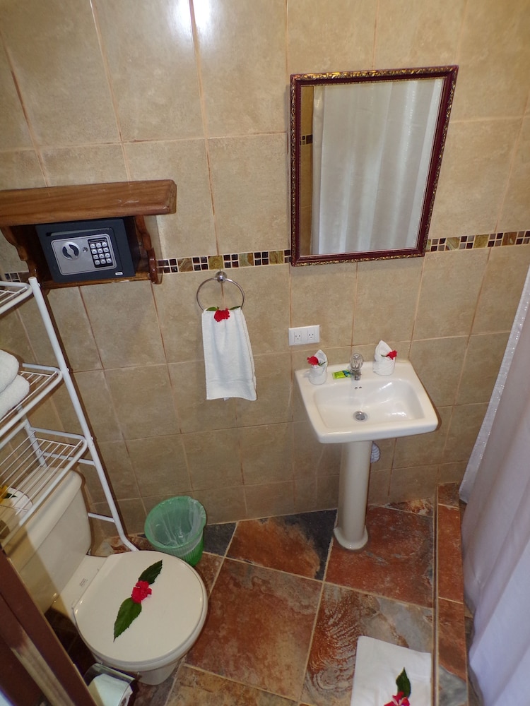 Mycasa's Bed and Breakfast