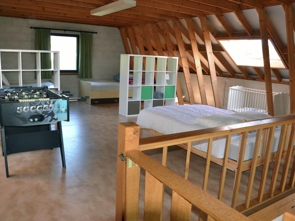 Holiday Home in Peaceful Setting and Large Garden view 2