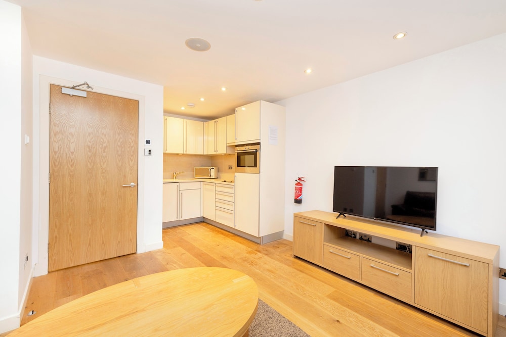 Superb Flats in the Heart of Edinburgh