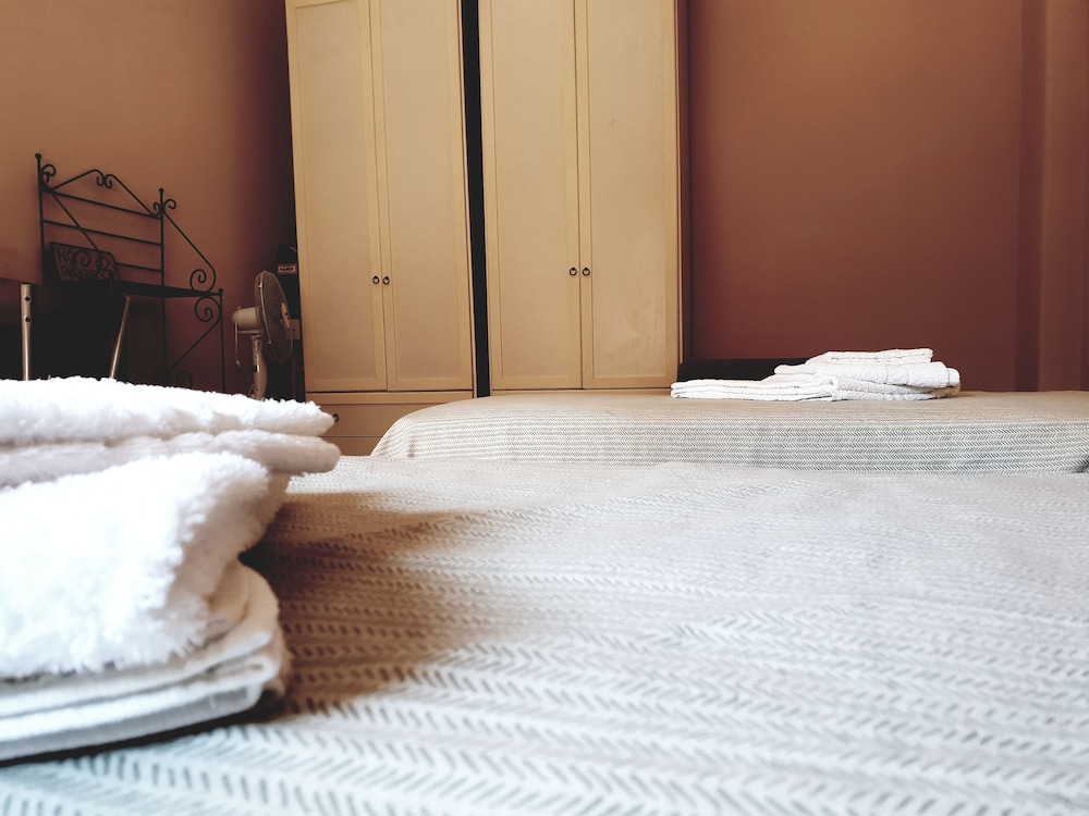 Pastels Rooms
