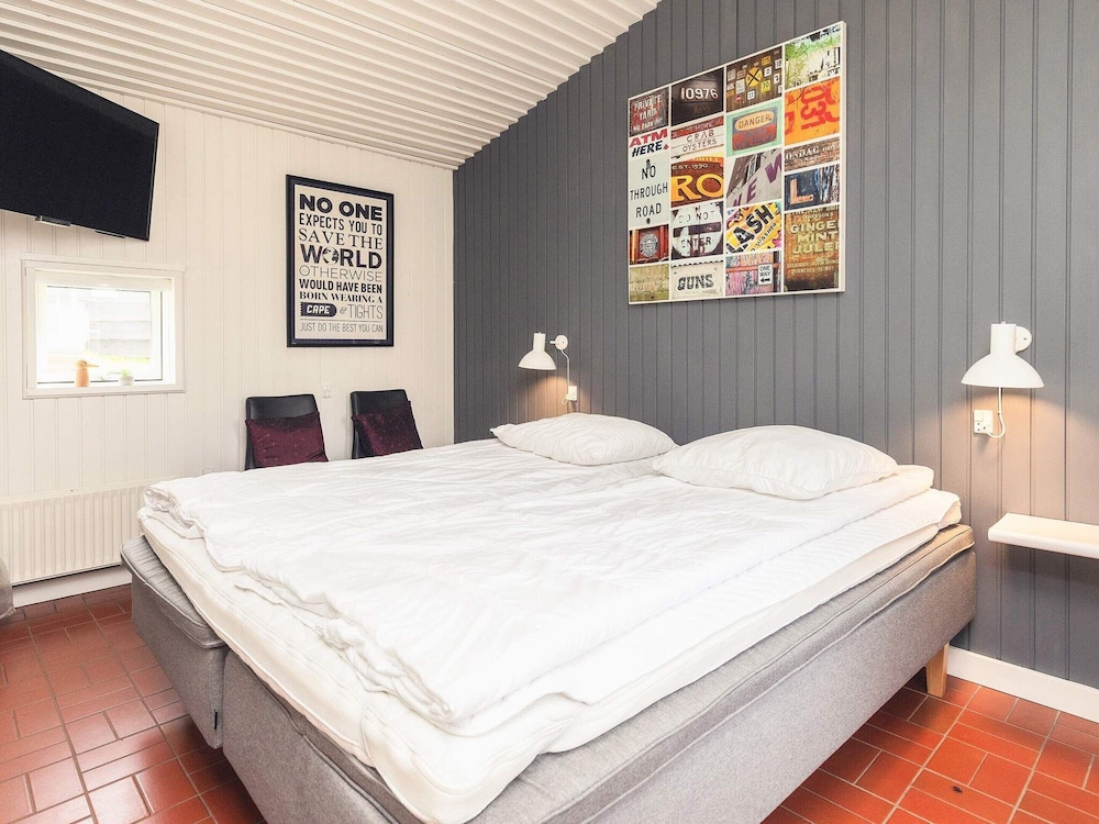 6 Person Holiday Park Home in Middelfart