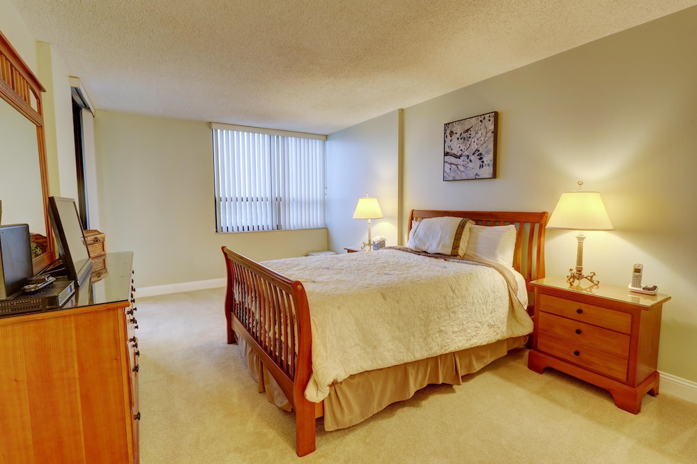 St Pete Beach Yacht and Tennis Club 503