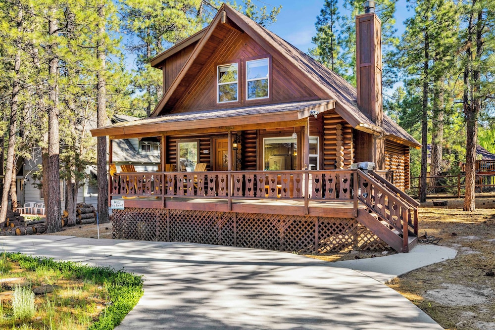Cub's Cabin #2561