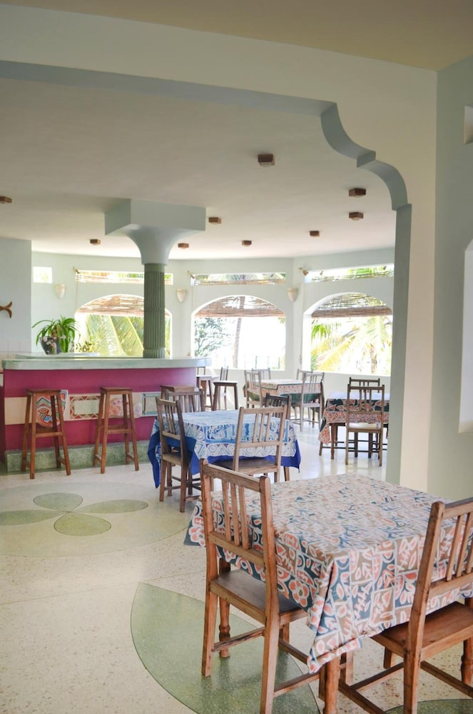 Alibi's Well Villa