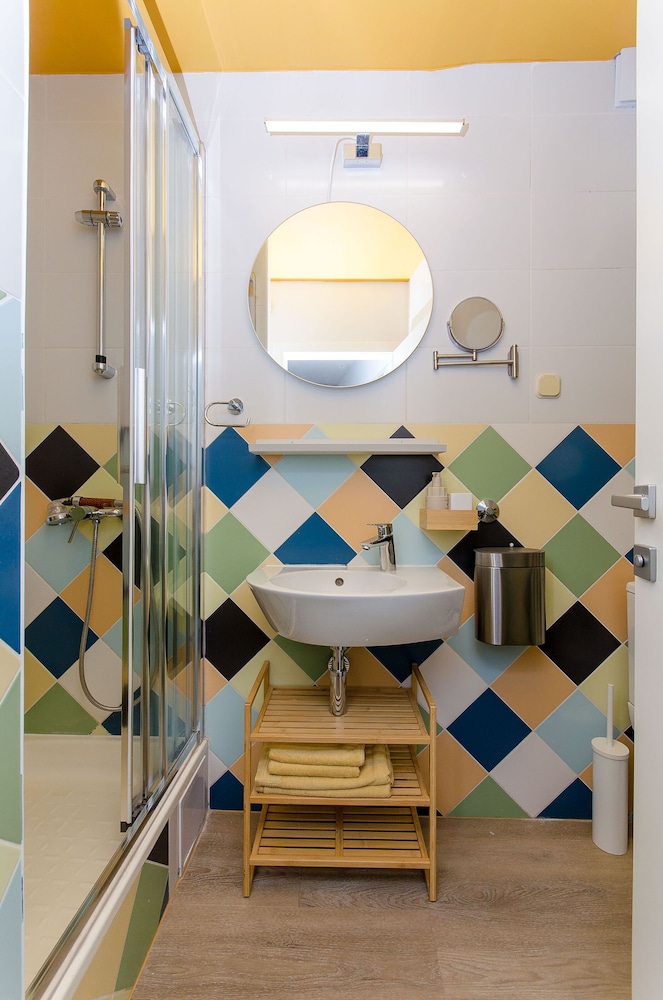 Apartments Urban en Split — bathroom