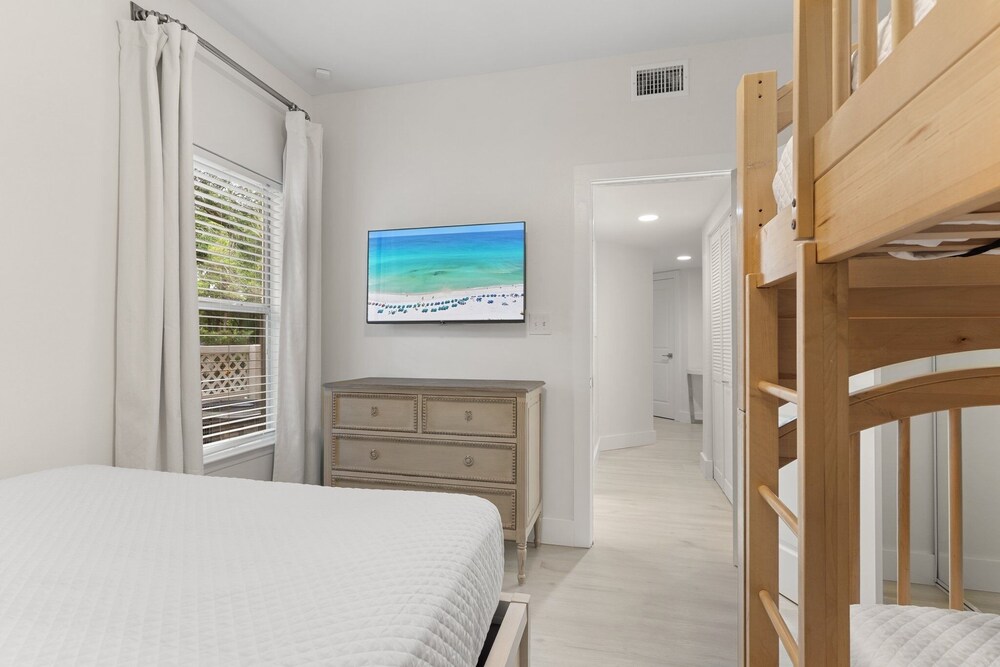 Sea Foam Sanctuary 128 2 Bedroom Condo
