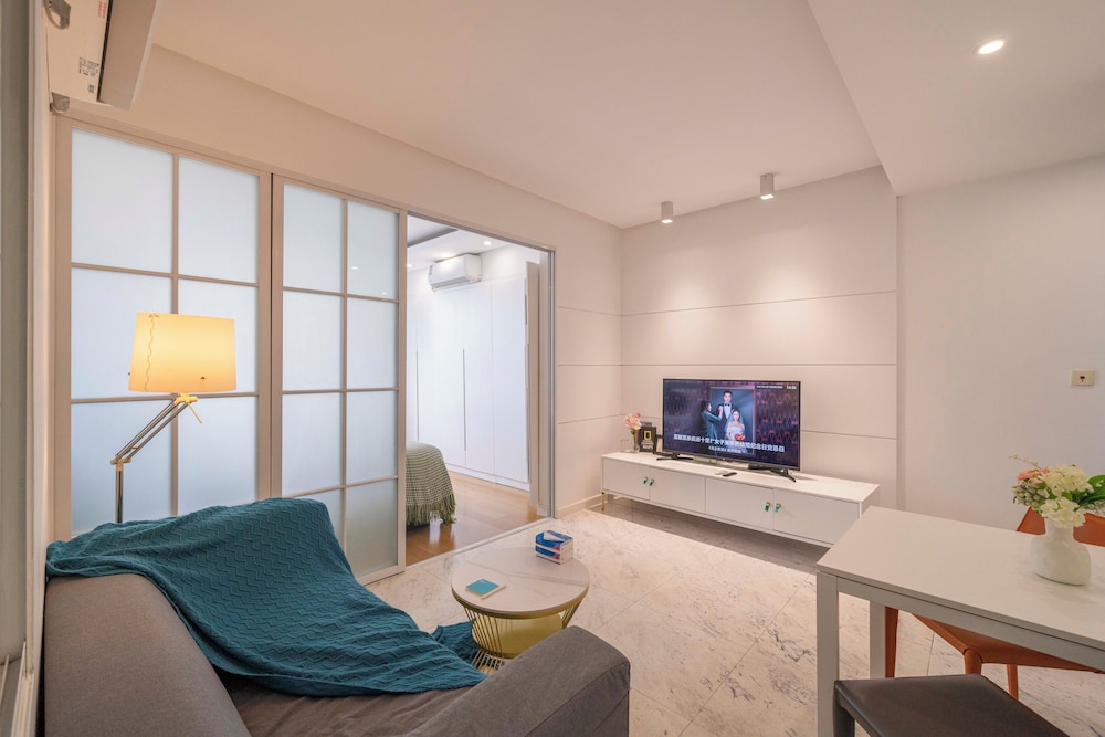 Tyms 1BR APT TianShan Dynasty View